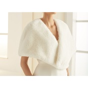 Bol�ro de mari�e crois� fausse fourrure ivoire