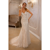 Destockage! Robe de marie Ginevrasirne tulle avec magnifique dentelle perle ivoire capuccino T 40