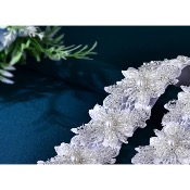 Ceinture de mariée fleurs, strass et satin