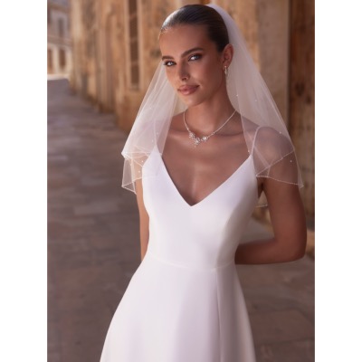 Voile de mariée Ivoire avec bord perlé 80/60 cm