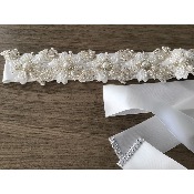 Ceinture de mariée fleurs, strass et satin