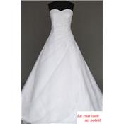 Destockage Robe de mariée Cinderella blanche T  36  princesse organza broderie