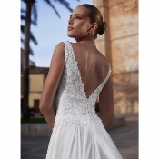 Nouvelle collection ! Robe de mariée Camélia T 36 à 50, ivoire , Bianco Evento. Mousseline et broderie